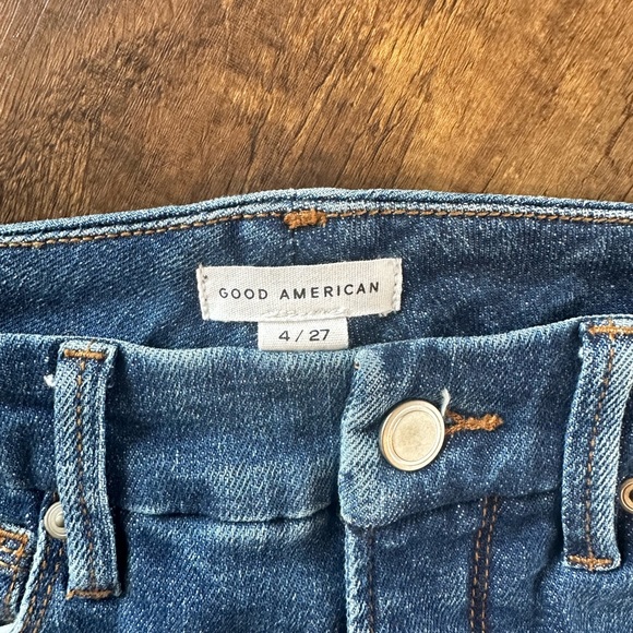 Good American Good Classic Jeans - Picture 2 of 4